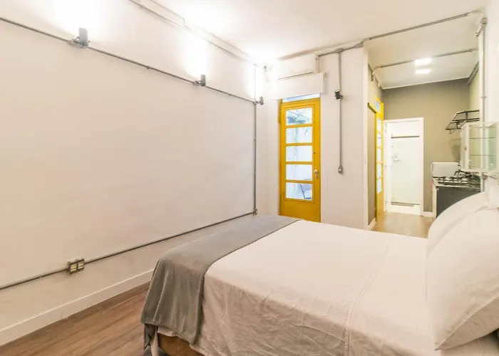 Apartamento Loft C Ar-condicionado E Smart Lock - Baixa